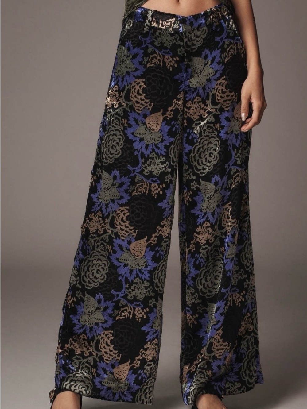 Velvet Low-Rise Pleated Floral Pants by Anthropologie